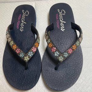 Skechers Women's Meditation-Daisy Delight Flip-Flop